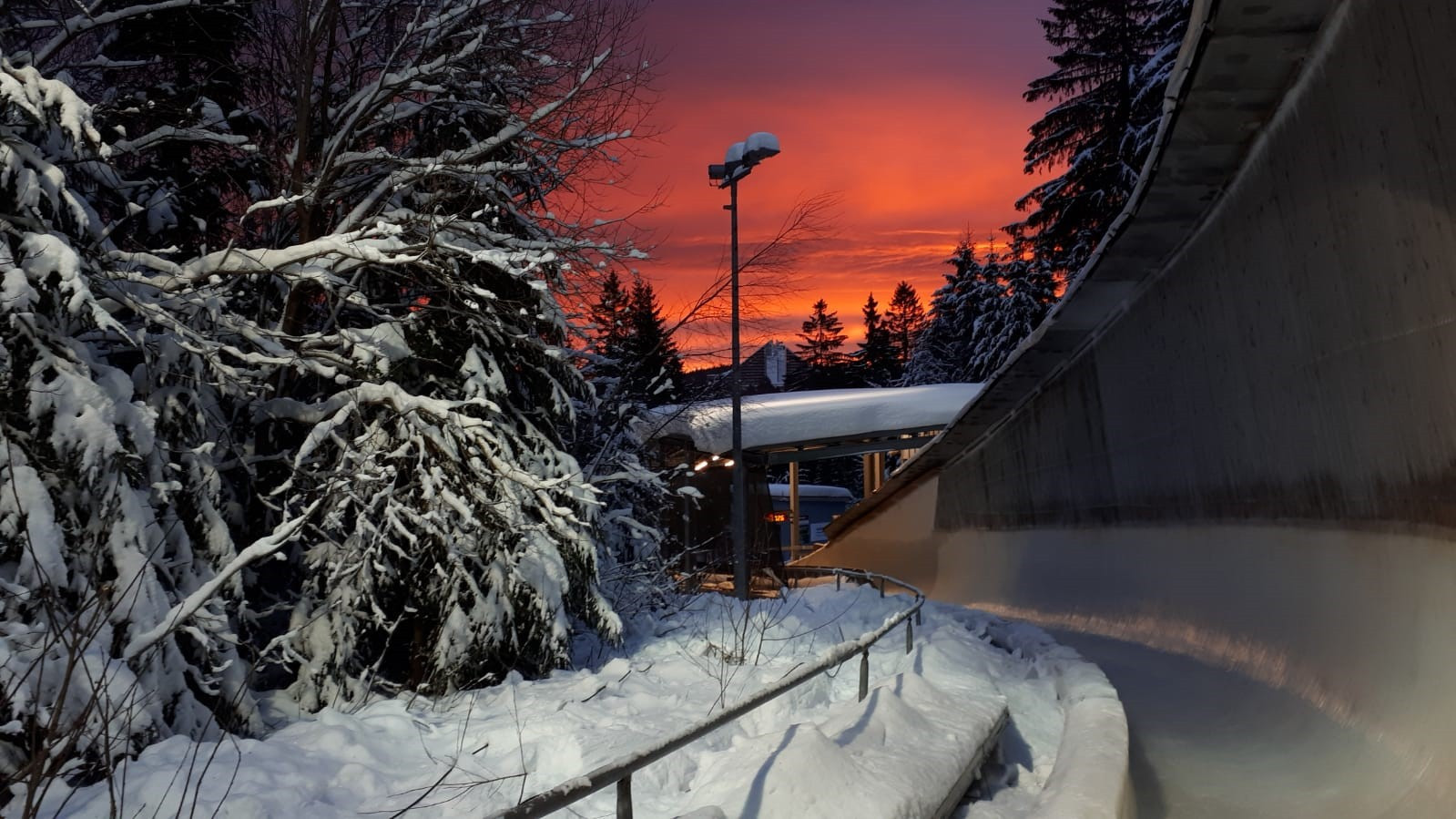 Oberhof enters race to host 2023 Luge World Championships