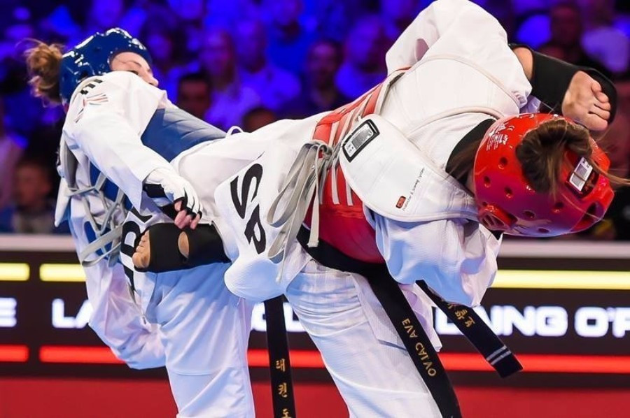 Jade Jones produced a flurry of devastating head-kicks to claim gold in Manchester ©WTF