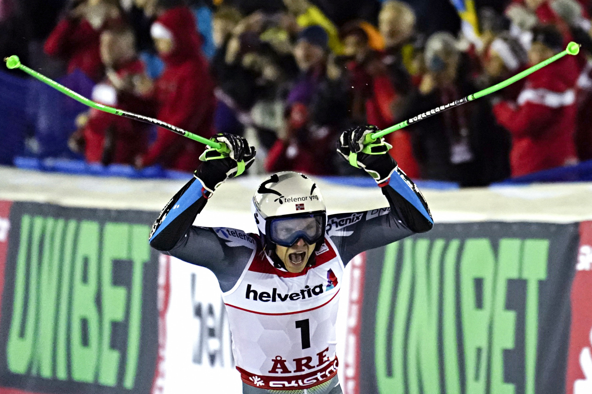 Kristoffersen overcomes favourites to claim giant slalom crown at FIS Alpine World Ski Championships