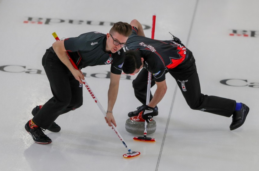 Canada suffered an extra end loss to the United States in their first match of the World Junior Curling Championships in Liverpool ©World Curling Federation