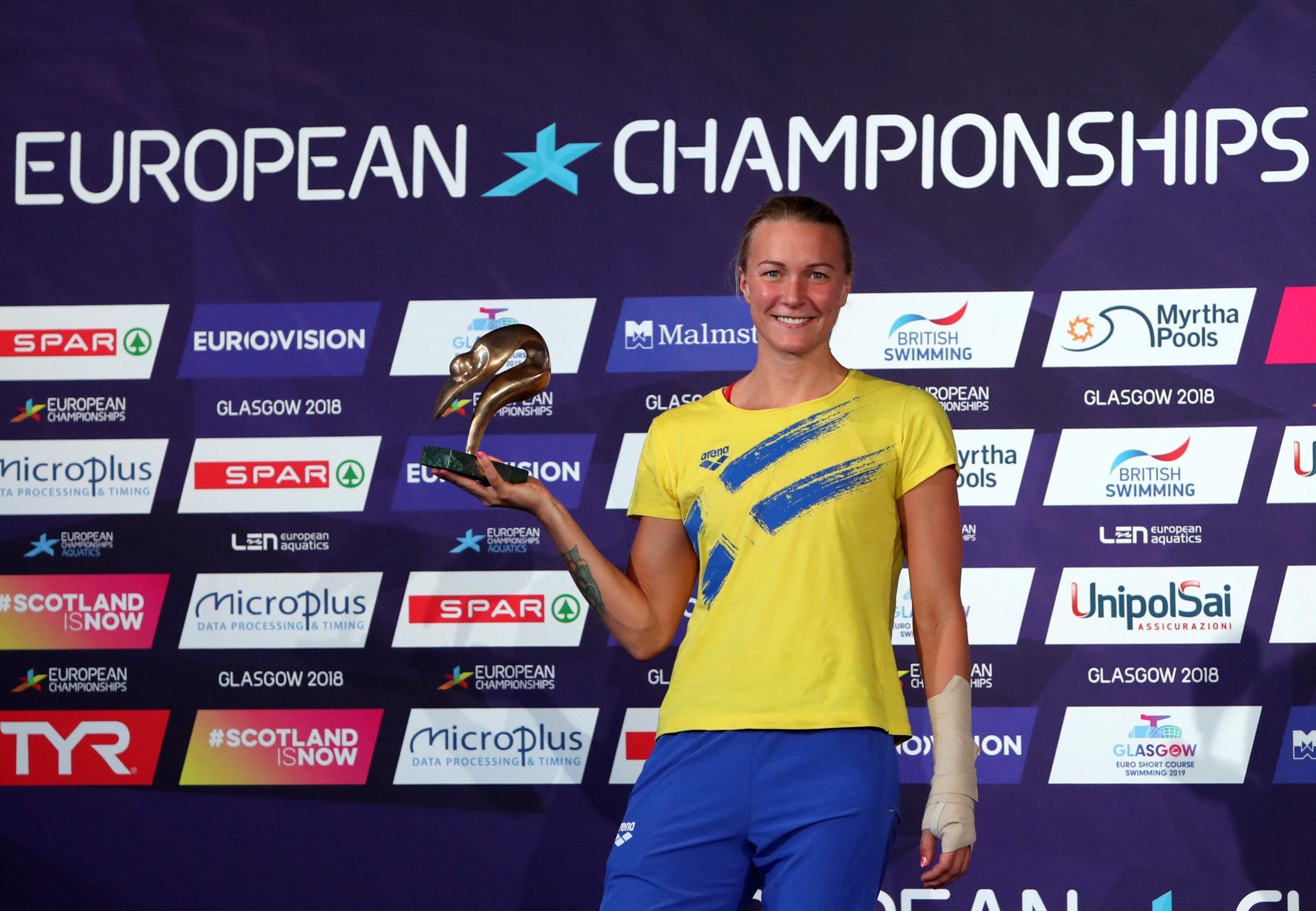 Sweden's Sarah Sjöström gained the women's swimming LEN award after winning four gold medals at the 2018 European Championships in Glasgow ©Getty Images