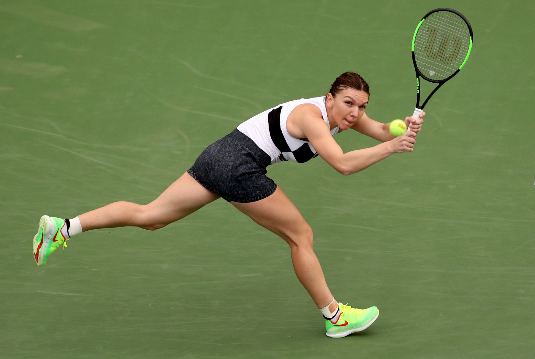 Simona Halep progressed to the third round of the tournament ©Getty Images