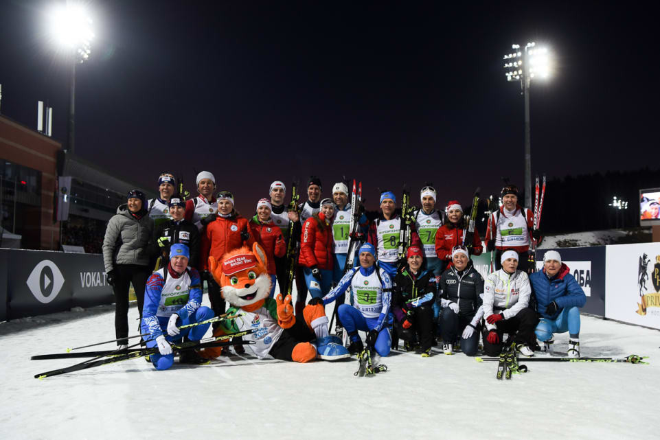 A legends race was held as part of the ceremony opening the event ©IBU