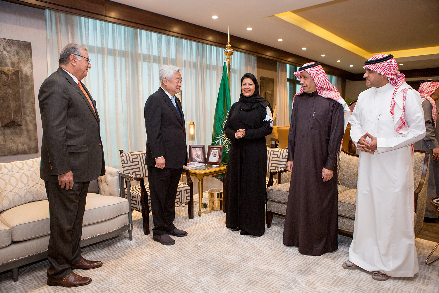 Choue meets Saudi officials before first Islamic Women's Open Taekwondo Championships