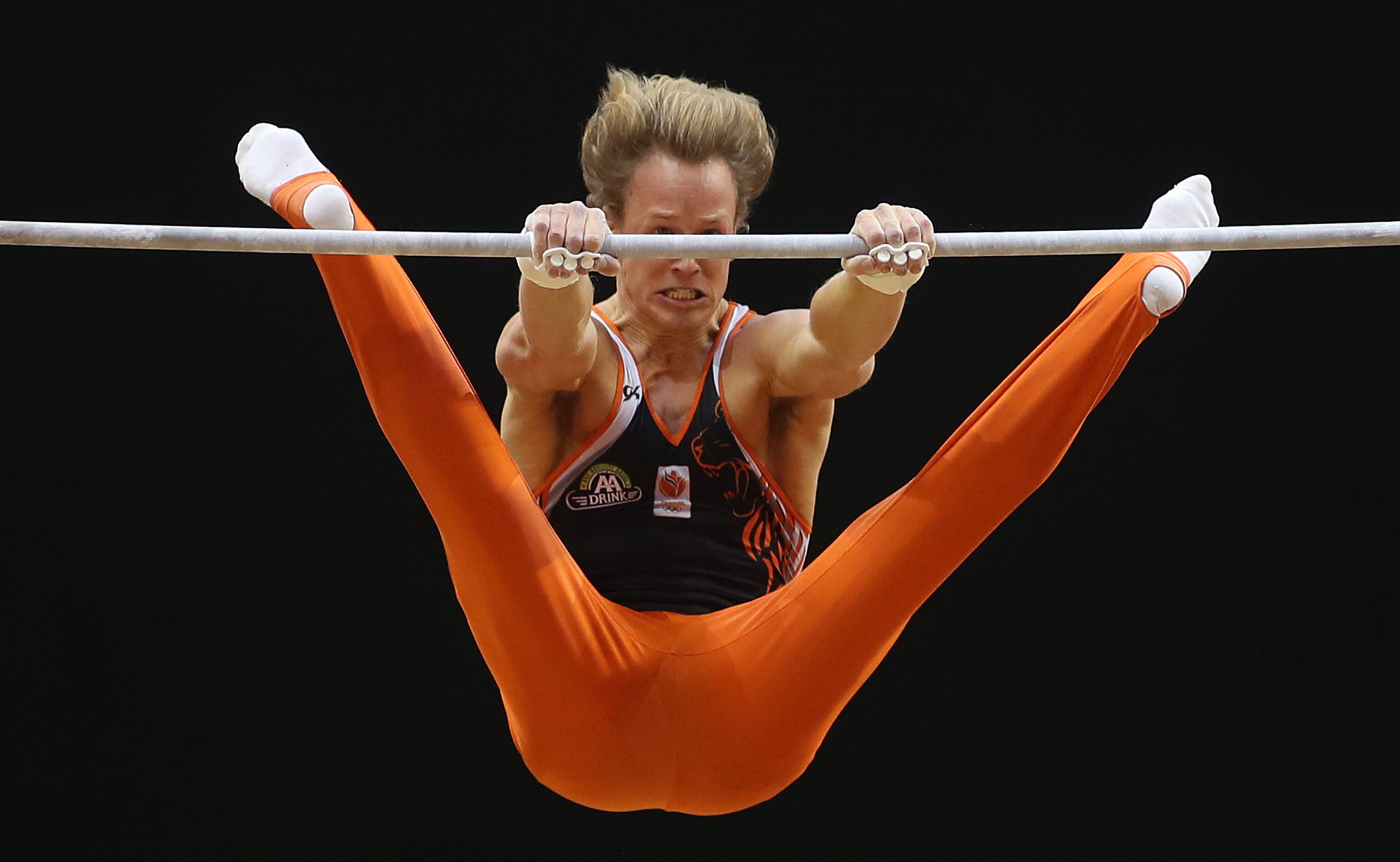 Reigning world high bar champion Epke Zonderland squeezed through to the final in eighth place ©Getty Images