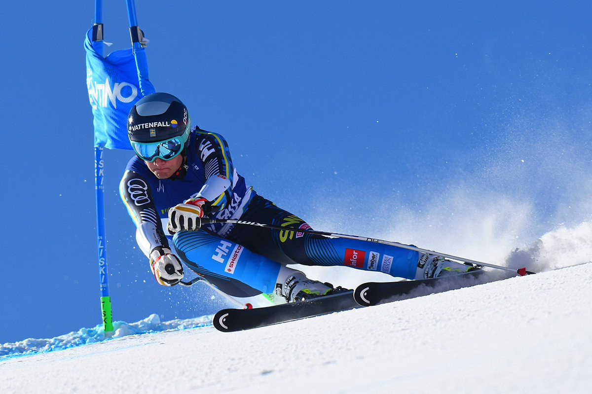 Hedström storms back to win Alpine combined gold at World Junior Alpine Skiing Championships