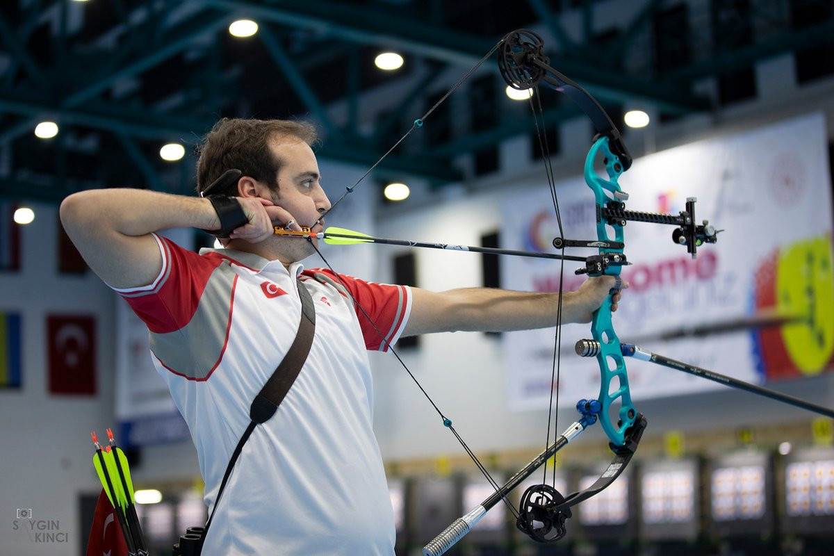 Main draw recurve action begins at European Indoor Archery Championships