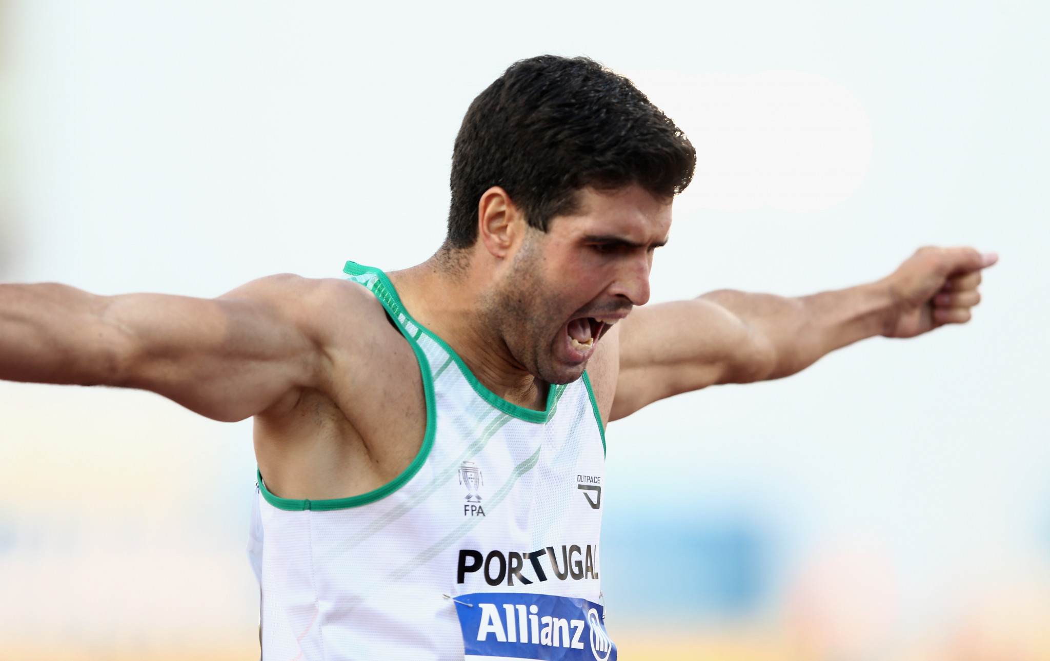 Portugal's Luis Goncalves won the men's T11/12 400m at the World Para Athletics Dubai Grand Prix ©Getty Images