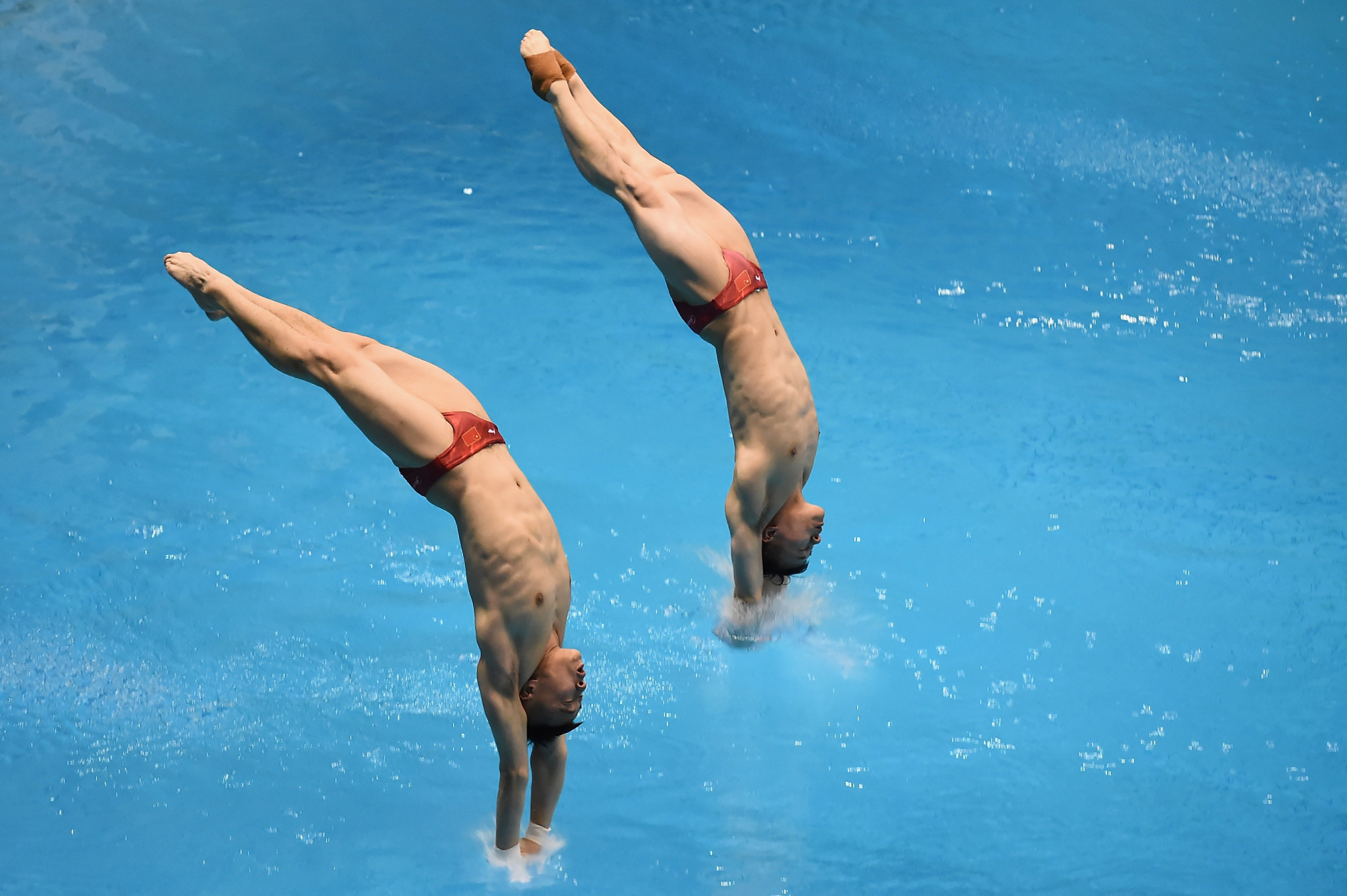 Double Olympic champion Cao secures two gold medals at FINA Diving World Series in Sagamihara