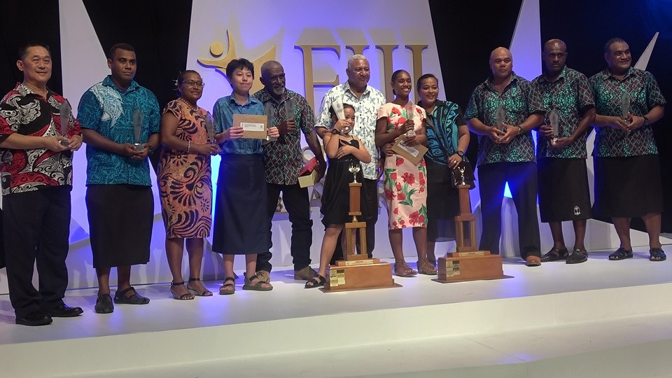 Rugby player Veitokani and table tennis star Yee win top prizes at Fiji Sports Awards