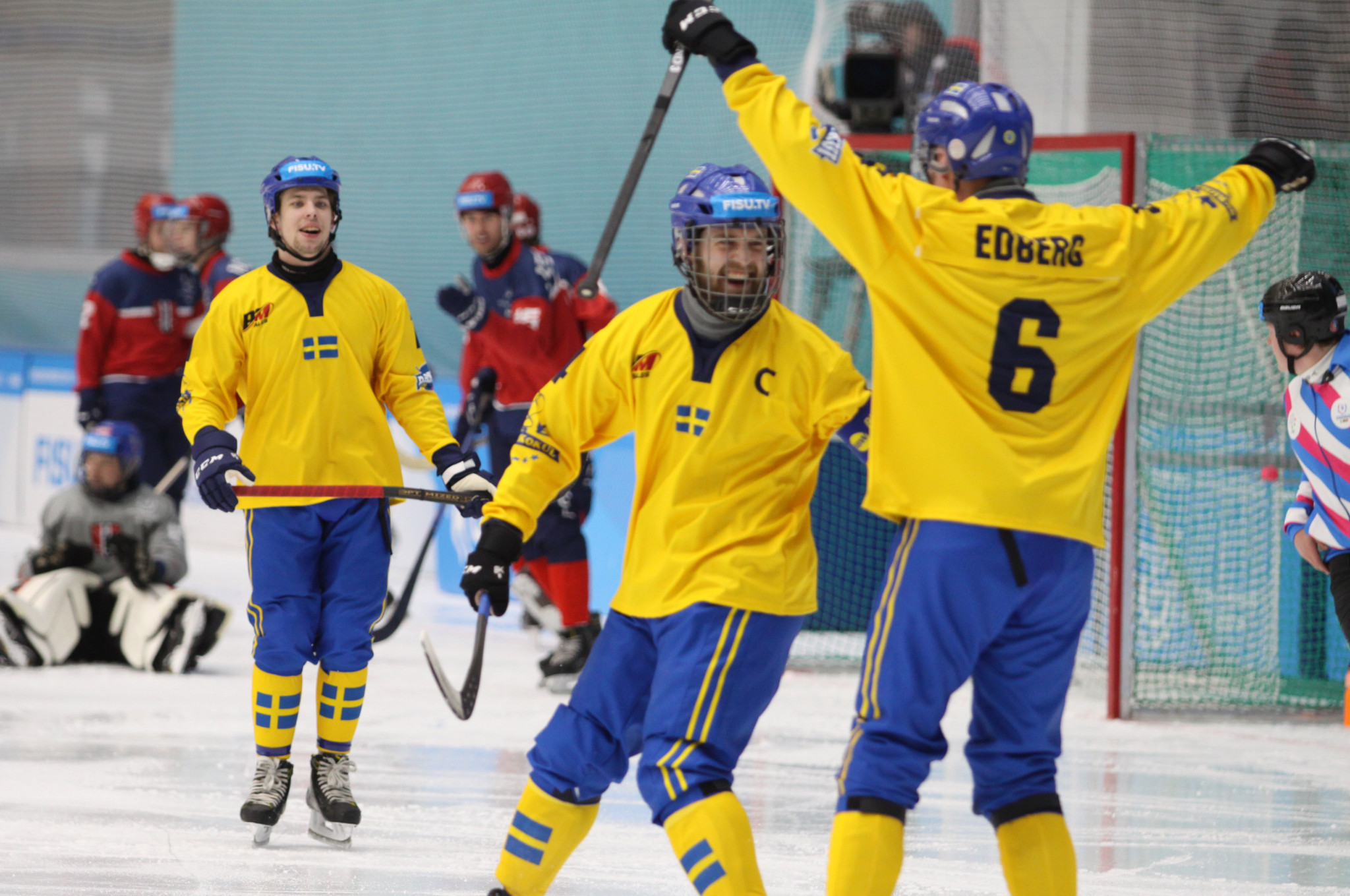 Sweden made a strong start in the men's bandy event ©Krasnoyarsk 2019
