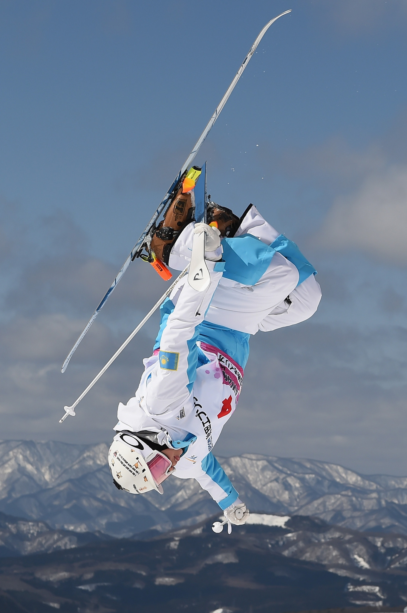 Kazakhstan’s Yulia Galysheva delighted the home crowd by winning the women’s singles event on day one of the FIS Moguls World Cup at Shymbulak Mountain Resort ©Getty Images
