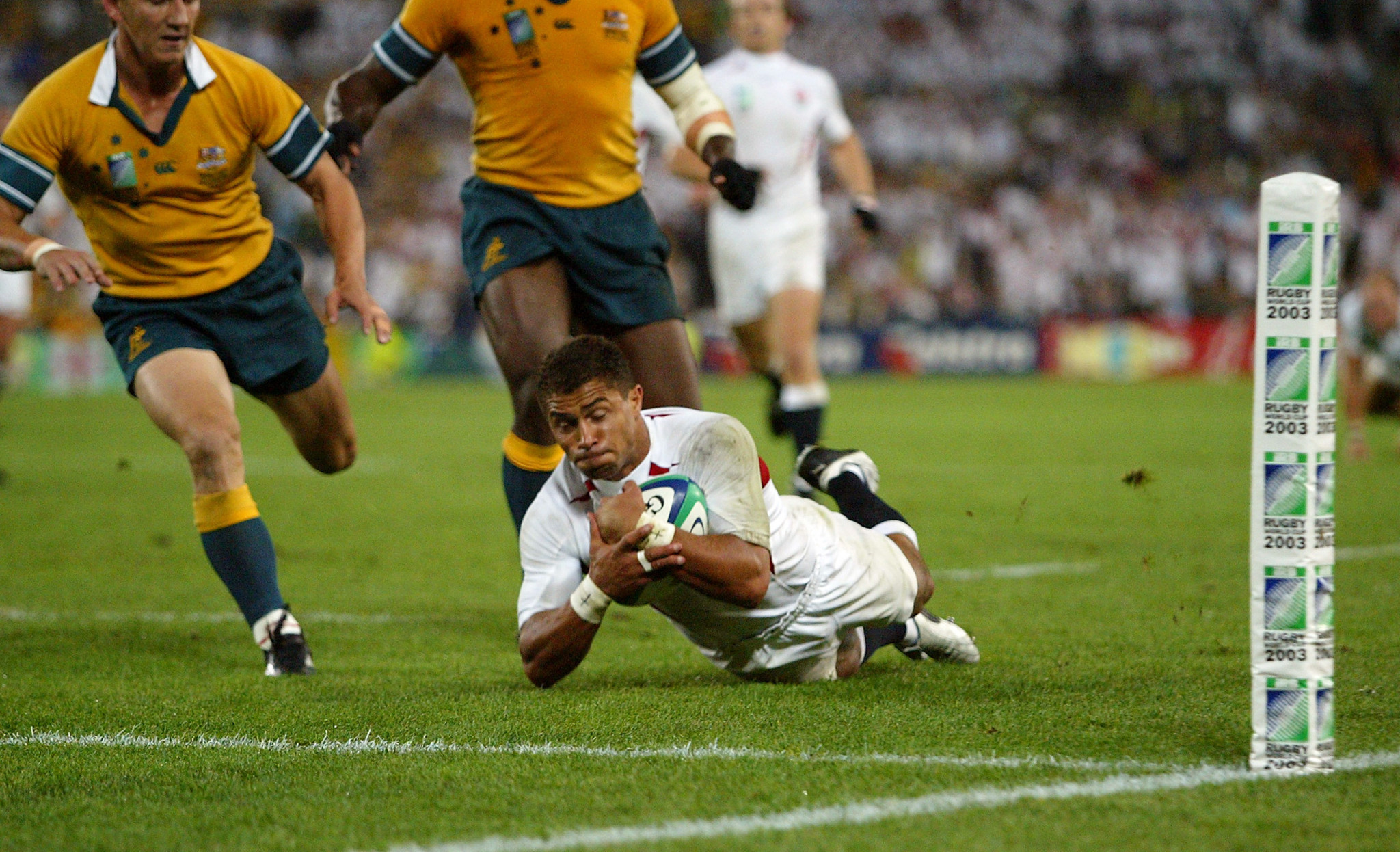 Jason Robinson was the scorer of the only try for England on the way to victory in the 2003 Rugby Union World Cup final ©Getty Images