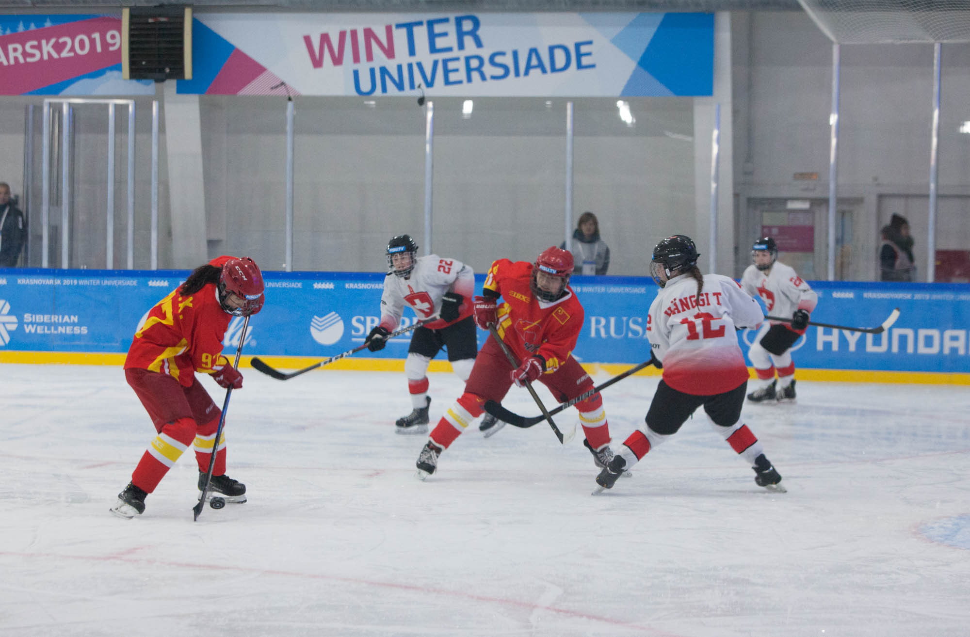 The ice hockey competition continued, with China defeating Switzerland 3-0 in the women's event ©Krasnoyarsk 2019