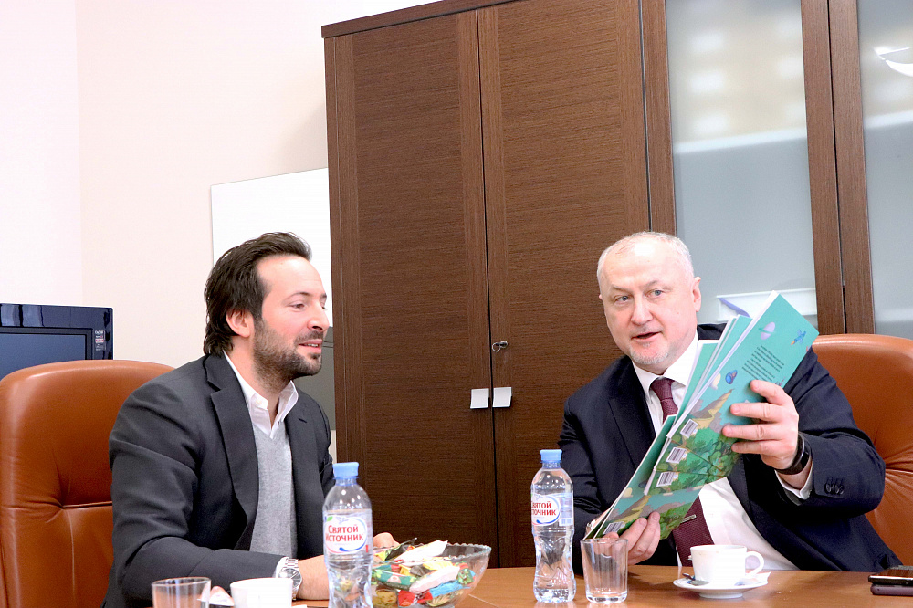 ITA director general Benjamin Cohen held a meeting with RUSADA compatriot Yuri Ganus ©RUSADA