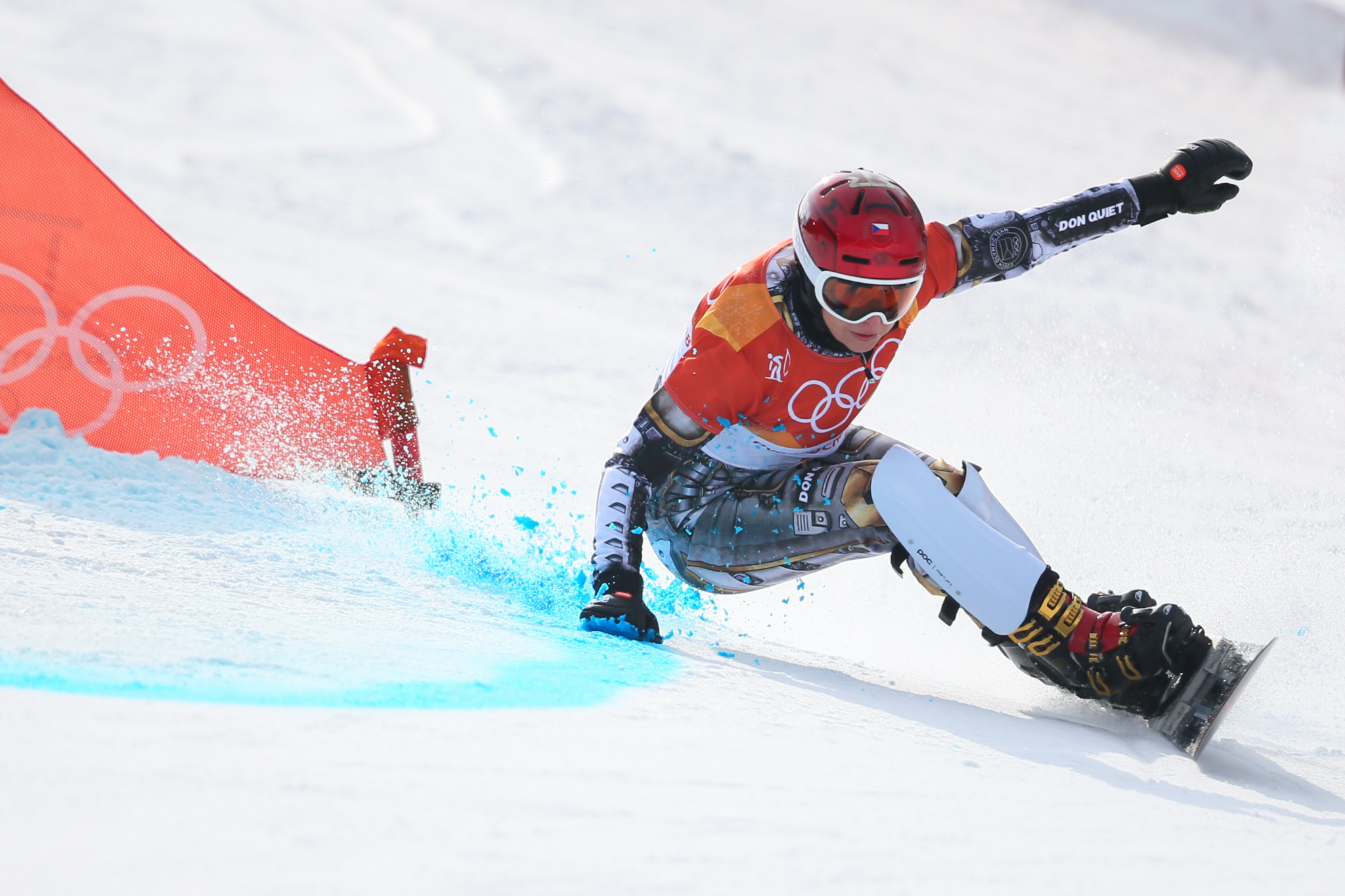 Ledecká heads strong field for parallel giant slalom event at FIS Alpine Snowboard World Cup in Scuol