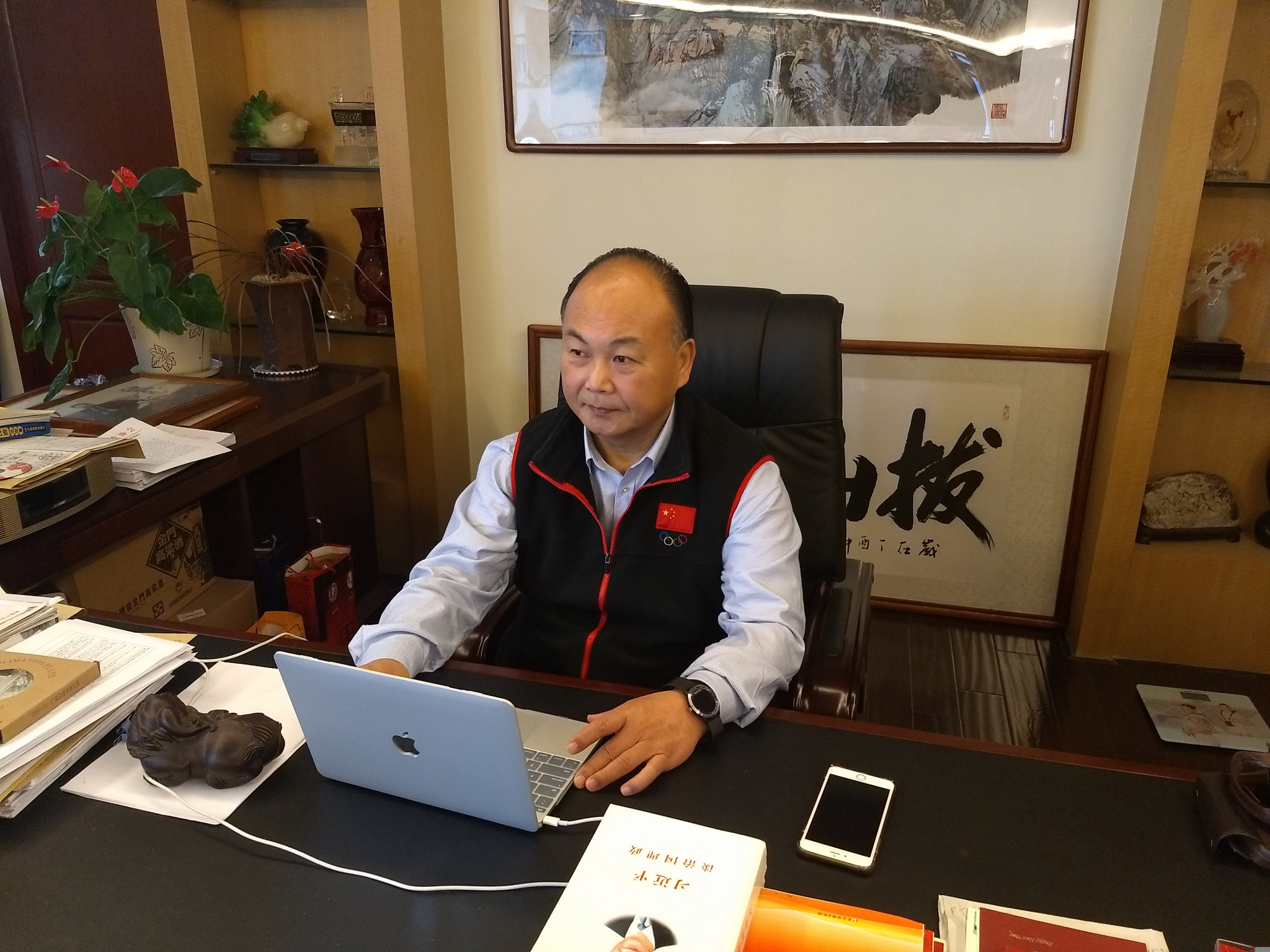 Chen Wenbin in his director's office at the IWF Fuzhou Training Centre ©CWF