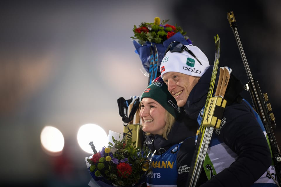 Norwegian pair win first single mixed relay title to be contested at IBU World Championships