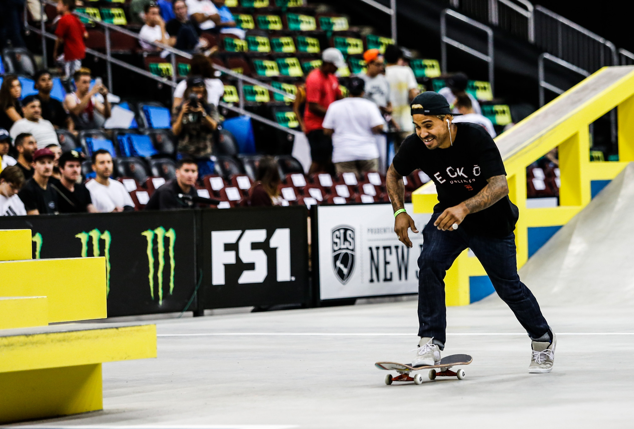 Manny Santiago won the pro street skateboarding final at the FISE Battle of the Champions in Saudi Arabia ©Getty Images