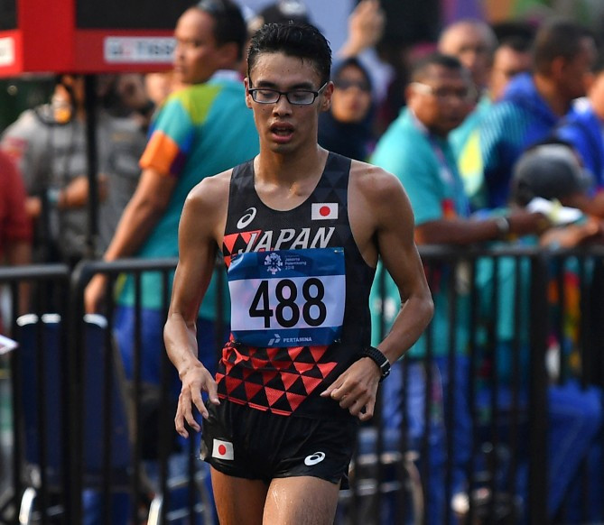 Toshikazu Yamanishi led home a stunning Japanese sweep in the third leg of the IAAF Race Walking Challenge on the home roads of Nomi City ©Getty Images