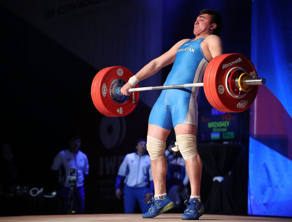A lifter from Uzbekistan competes in Las Vegas ©IWF