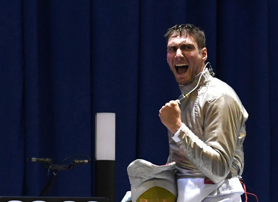 Hartung overcomes world number one on way to victory at FIE Men's Sabre World Cup in Budapest