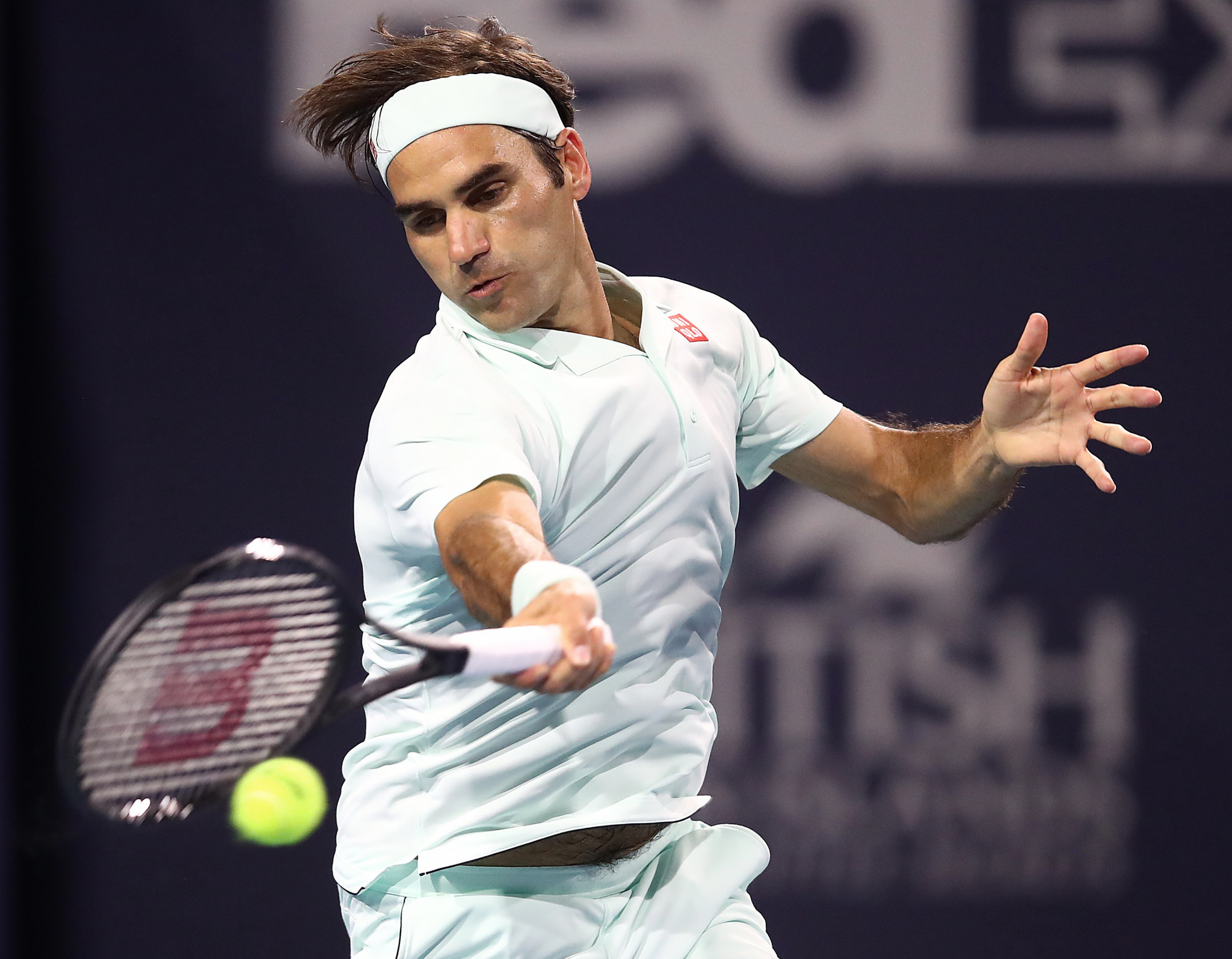 Former world number one Federer battles past qualifier Albot in Miami Open