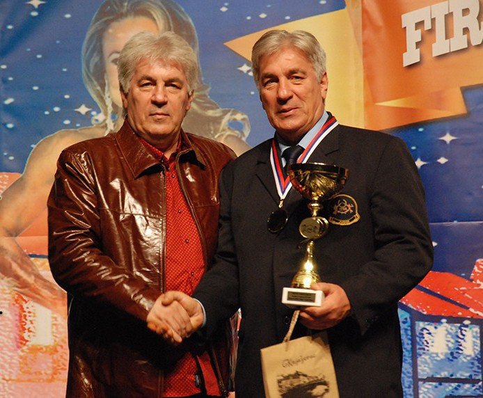Honorary President of the Balkan Federation, Nenad Vučković, and his brother Milan, organised the first Open Balkan Cup to mark the 30th anniversary of the organisation ©IFBB