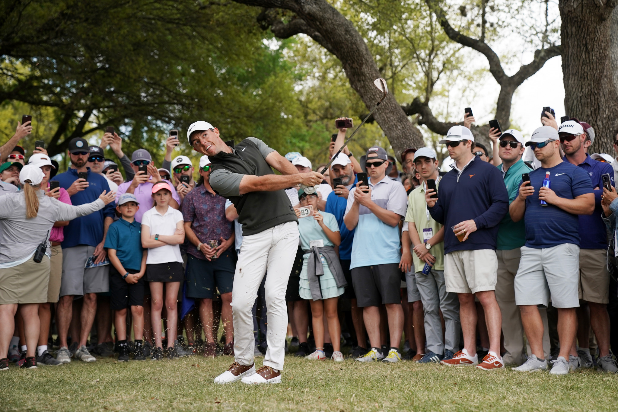 Rory McIlroy beat South Africa’s Justin Harding today to continue his 100 per cent start to the World Golf Championships-Dell Technologies Match Play in Austin ©Getty Images