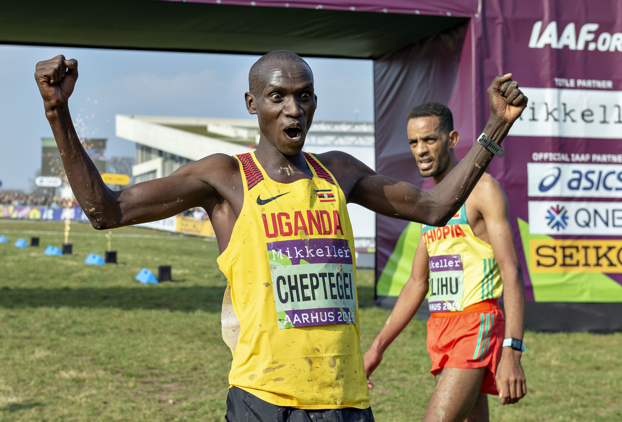 Joshua Cheptegei became the first Ugandan winner of the men's elite race ©Getty Images