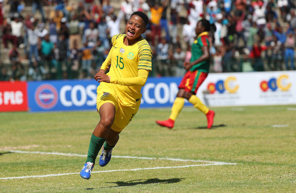 Ilhaam Groenewald heaped praise on former student footballer Refiloe Jane, who recently achieved the feat of representing the senior South African national team 100 times ©FISU