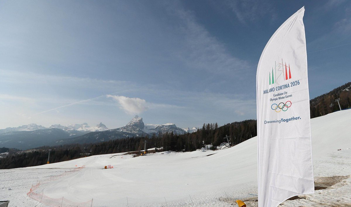 Milan Cortina confirmed the submission of their candidature file to the IOC this morning ©CONI