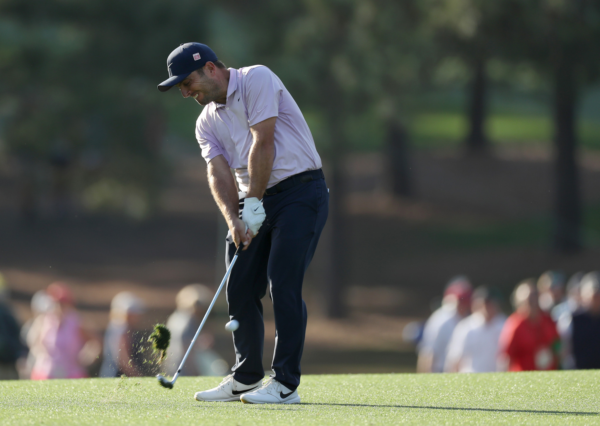 Molinari takes two-shot lead into final day of The Masters