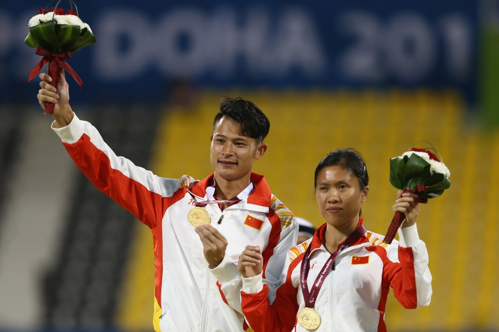 Cuiqing Liu (right) celebrated her third gold of the Championships ©Getty Images