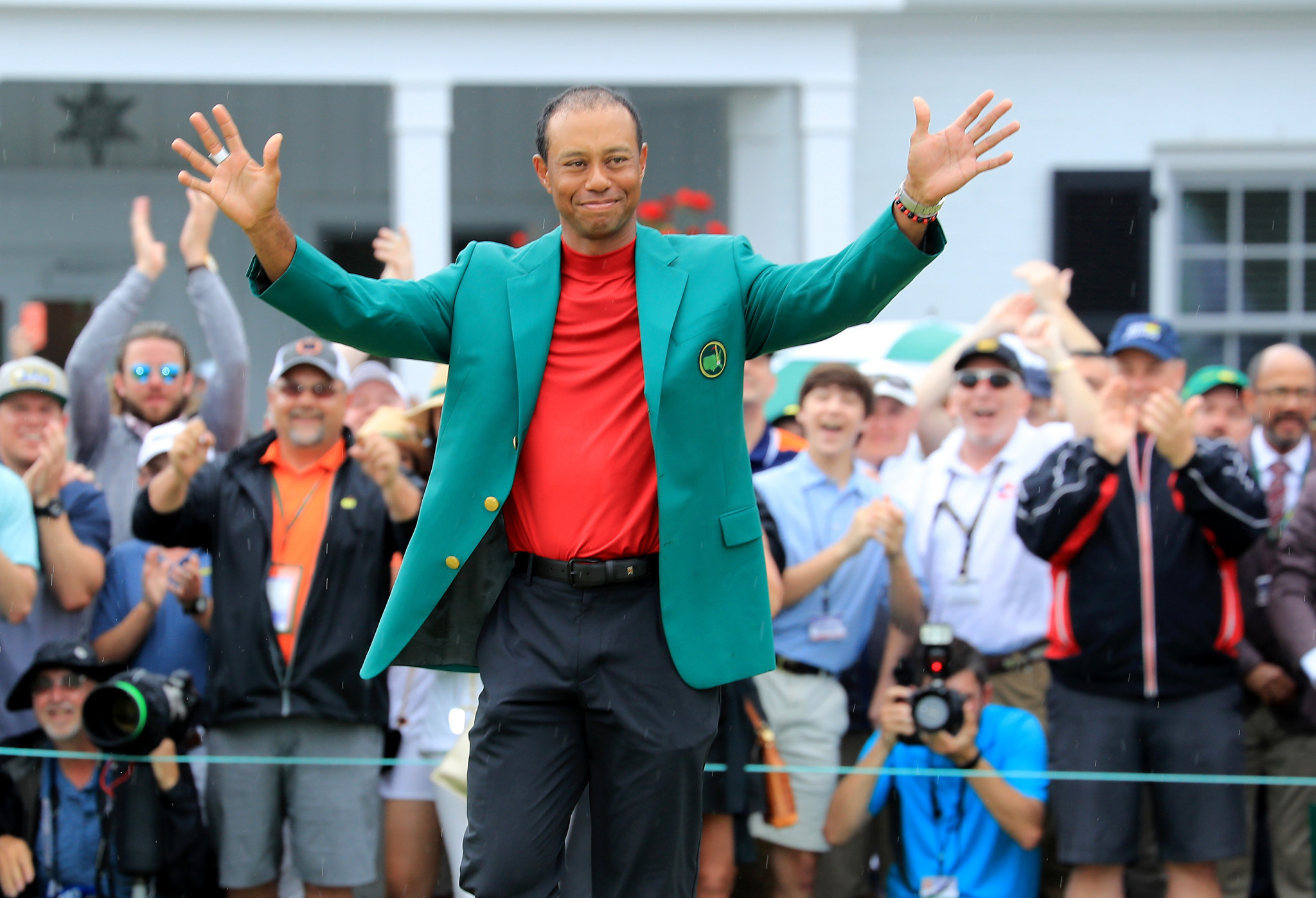 Tiger Woods celebrates his victory at Augusta National ©Getty Images