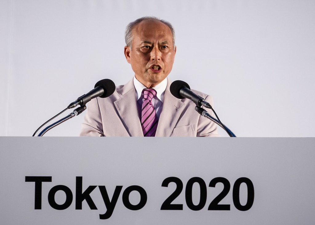 Tokyo Governor Yoichi Masuzoe has offered Paris Mayor Anne Hidalgo advice on how to win their bid for the Olympics and Paralympics in 2024 