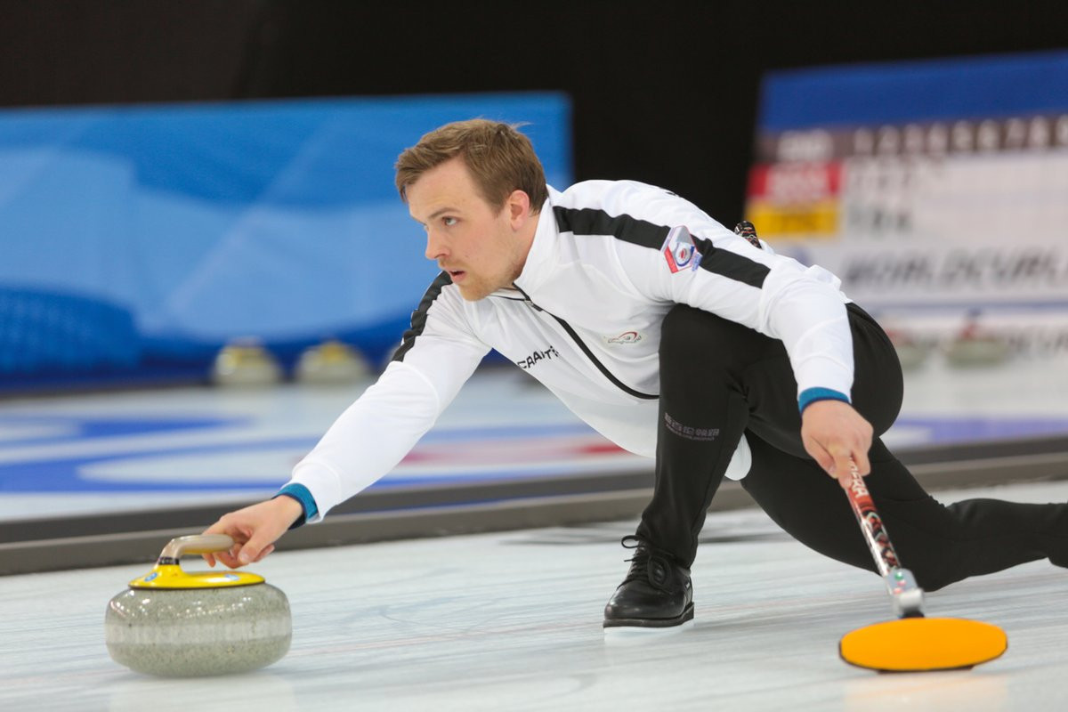 Hosts Norway got their campaign off to a winning start with a comfortable victory over Slovakia ©World Curling Federation