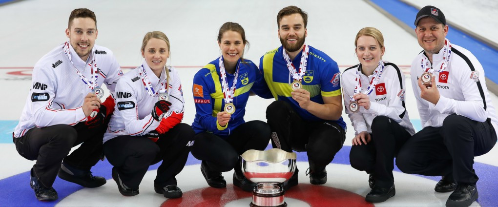  Ann Hasselborg and Oskar Eriksson won Sweden's first World Mixed Doubles Curling title in Stavanger today ©World Curling 