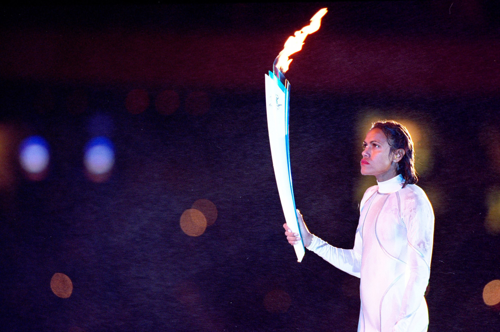 Australian 400 metres runner Cathy Freeman responded to a request from John Coates to light the flame at the Opening Ceremony of the 2000 Olympics in Sydney ©Getty Images