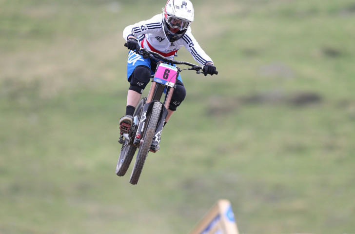 Tahnee Seagrave beat her British rival, world champion Rachel Atherton, to gold at the opening World Cup of the season ©Getty Images 