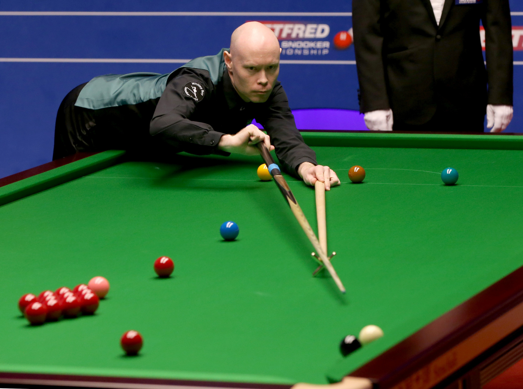 Qualifier Gary Wilson earned a place in the World Snooker Championship semi-finals for the first time after beating fellow Englishman Ali Carter 13-9 in Sheffield today ©Getty Images