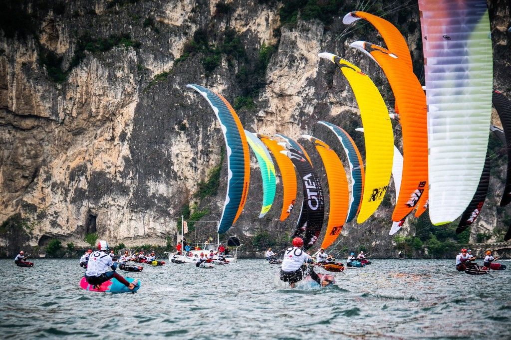 The final day of competition at the Formula Kite European Championships will take place tomorrow ©International Kite Association 