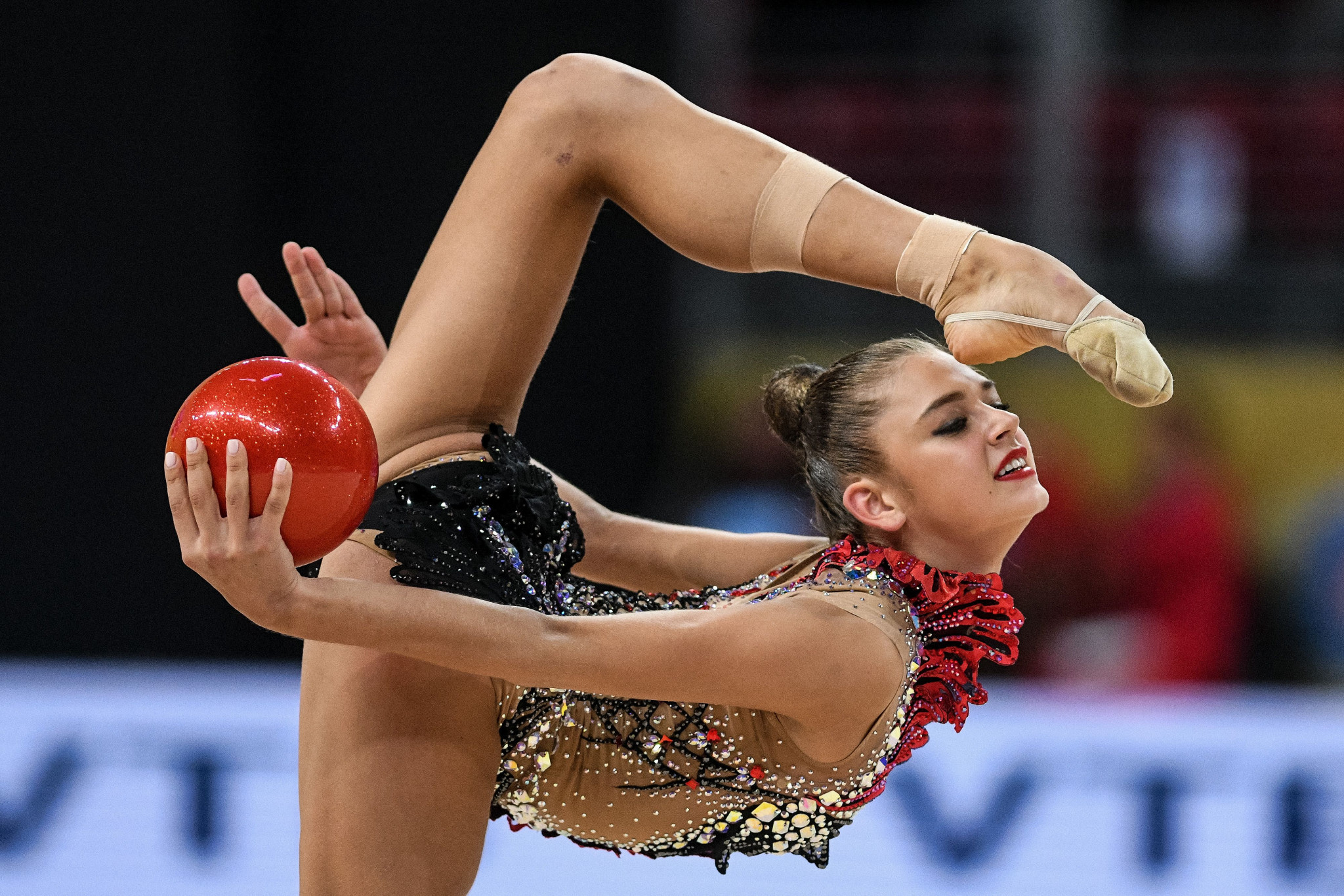 Soldatova adds all four individual apparatus titles to all-around crown at FIG Rhythmic Gymnastics World Challenge Cup
