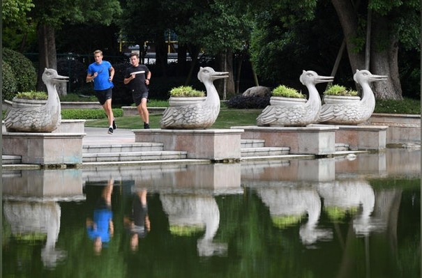 Athletes prepare to tackle multi-race format at ITU World Cup in Chengdu