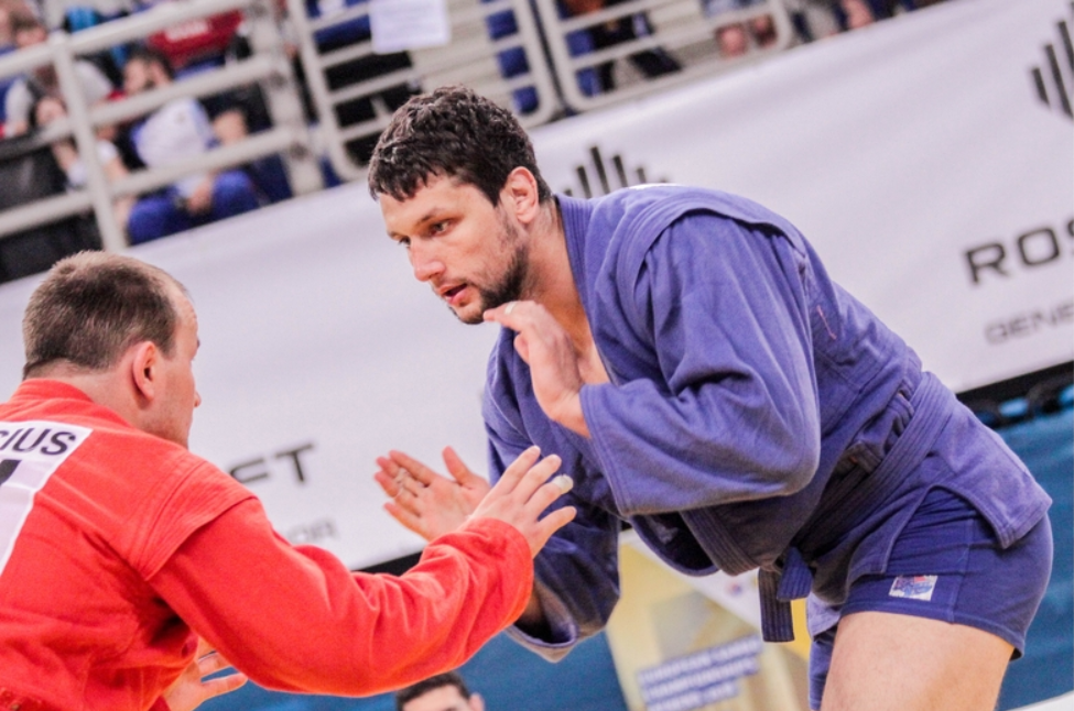 Artem Osipenko was one of Russia's 12 gold medallists at the 2018 European Sambo Championships in Athens ©FIAS