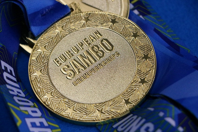 Gold medals shared four ways but Russia dominate first day of European Sambo Championships 