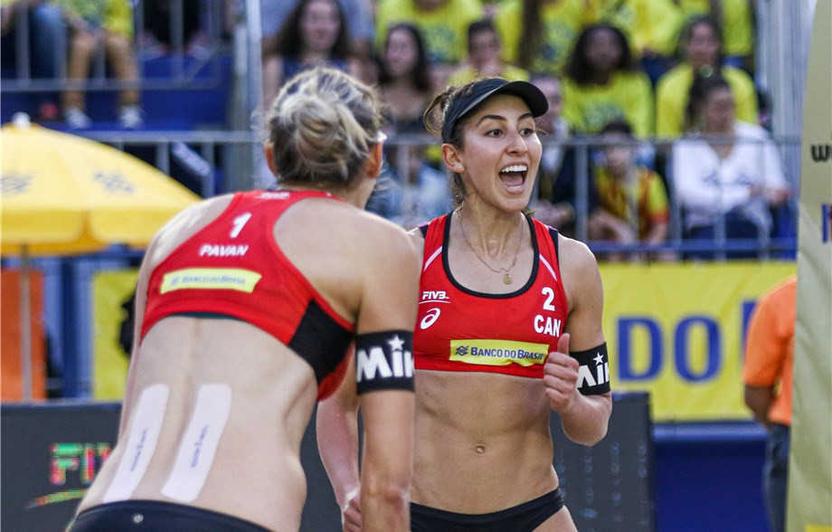 Canada's Sarah Pavan and Melissa Humana-Paredes recovered from a set down in both the quarter and semi-finals ©FIVB