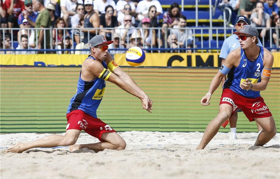Norway’s Anders Mol and Christian Sørum reached the main round ©FIVB