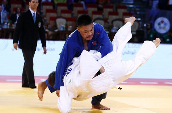 Mongolia’s Otgonbaatar Lkhagvasuren won his first Grand Slam gold medal with success in the men's under 90kg category