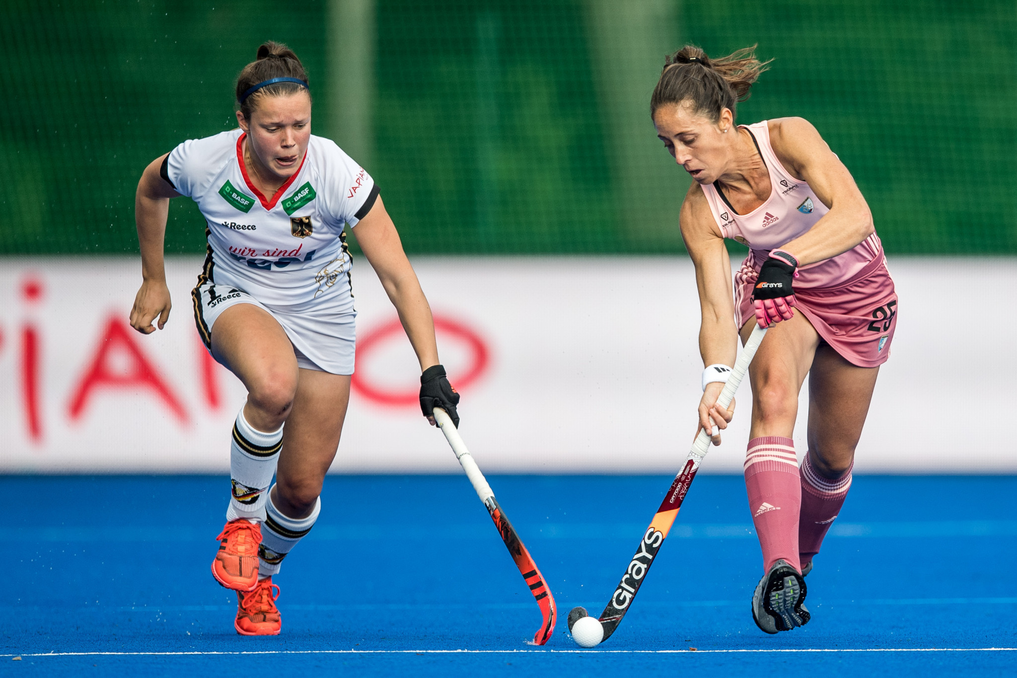 Argentina fought back against Germany to win 2-1 in the women's FIH Pro League ©Getty Images